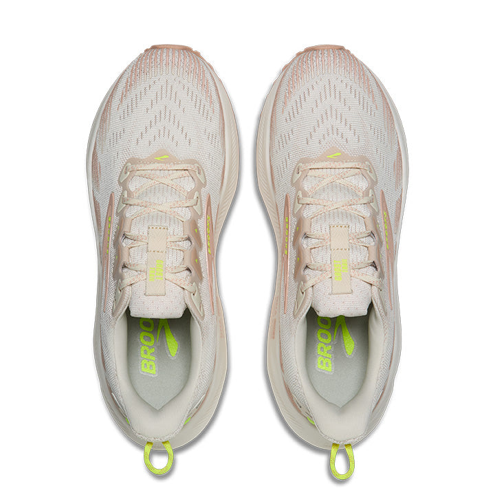 BROOKS Women's Ghost Trail Arctic Wolf/Rose/Nightlife TrailTack Green rubber outsole with 3mm lugs.