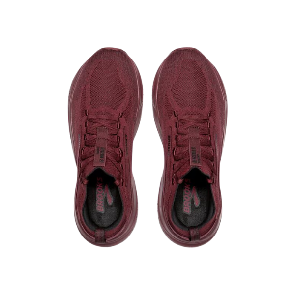 A pair of BROOKS Mens Glycerin Stealth Fit 21 running shoes in Truffle/Black (style 110421-699) are shown from above, highlighting the laces, mesh texture, and insoles—designed for comfort and foot pain relief on a white background.