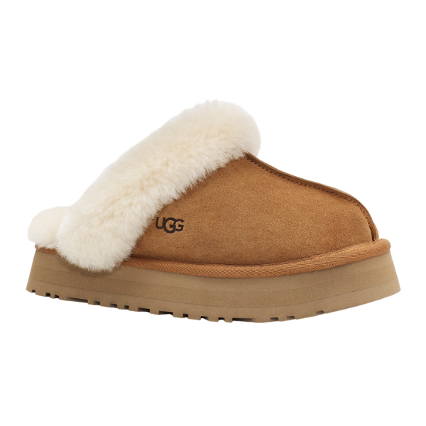 The UGG Women's Disquette Chestnut slipper features a thick platform sole and plush white fleece lining, shown in a side view.