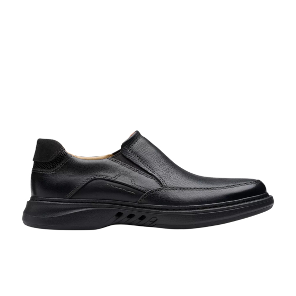 The CLARKS Mens Un Briley Step Leather Wide Black is a black leather slip-on dress shoe with a low heel, visible stitching, cushioned sole, and leather uppers, shown in side profile on a white background.