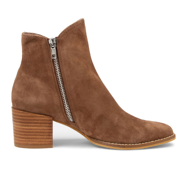 The DJANGO & JULIETT Womens Mockas Chocolate Suede ankle boot features a chunky heel, side zipper, rounded toe, and light brown sole—combining modern style and comfort to help reduce foot pain during all-day wear.