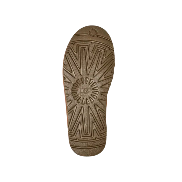 The image shows the sole of a chestnut UGG Mens Neumel boot with geometric tread patterns of radiating lines and circles, isolated on a white background.