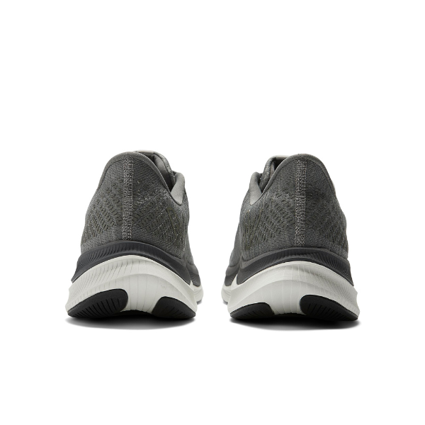 New Balance Men's FuelCell Propel v4 Grey
