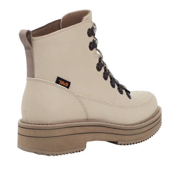 The Teva Womens Midform Boot in Feather Grey features a chunky rugged sole, black eyelets, side Teva tag, heel pull tab, visible stitching, and delivers eco-friendly comfort for foot pain.