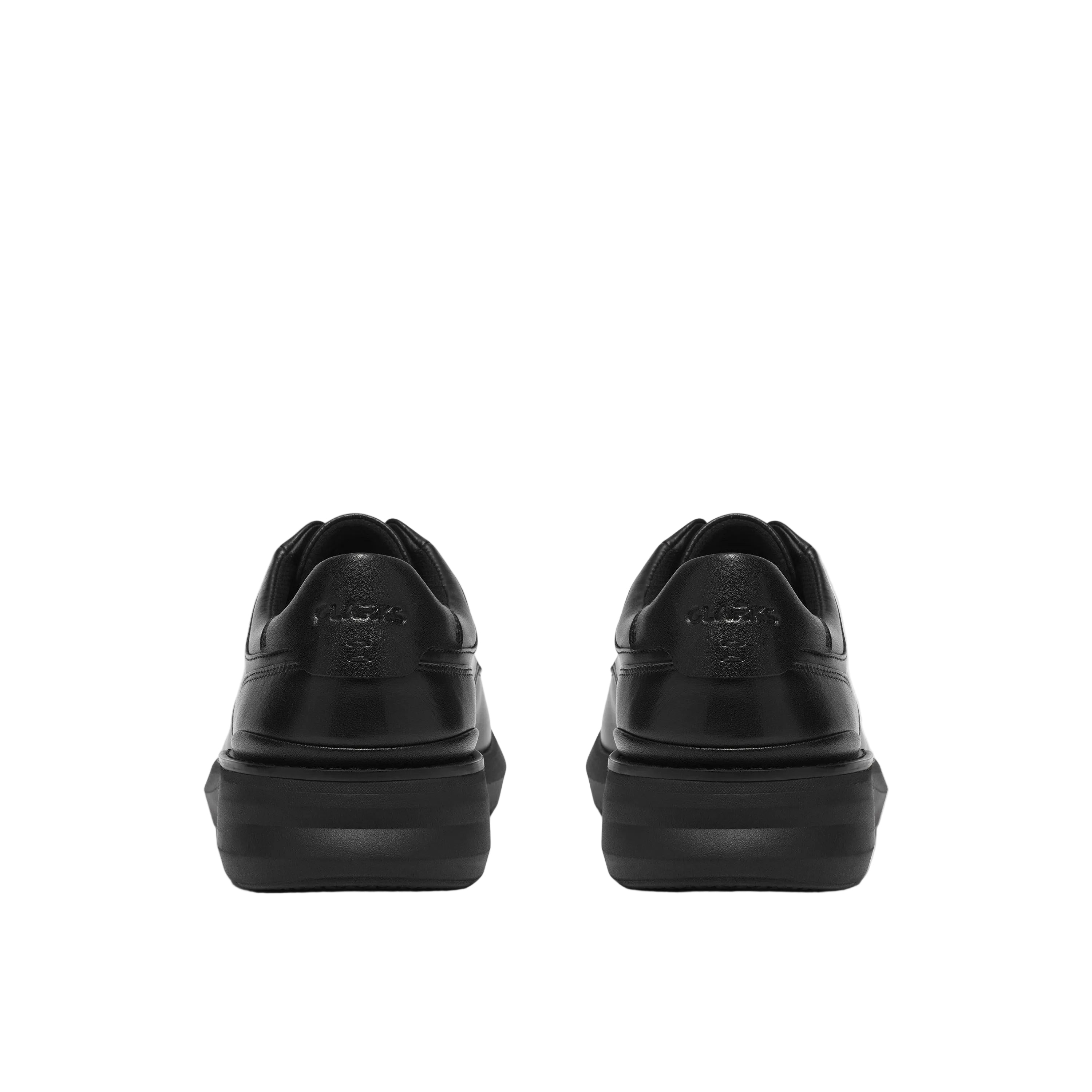 Rear view of the CLARKS Men's Code Hybrid Plain Wide Black Smooth shoe, padded heel and leather counter.