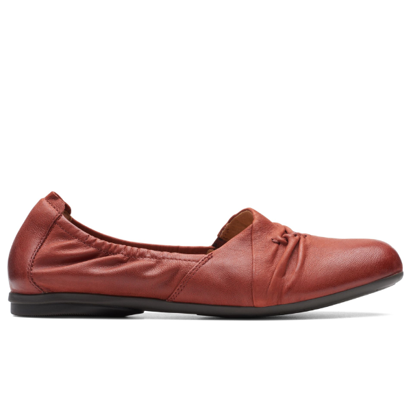 Clarks Rena Way Castaño para mujer