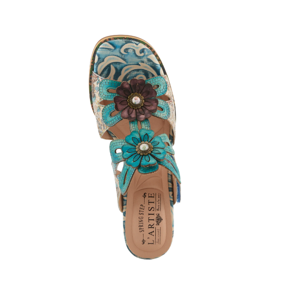 Make a statement this spring with SPRING STEP's Alania Turquoise Multi floral sandals featuring a patterned insole.