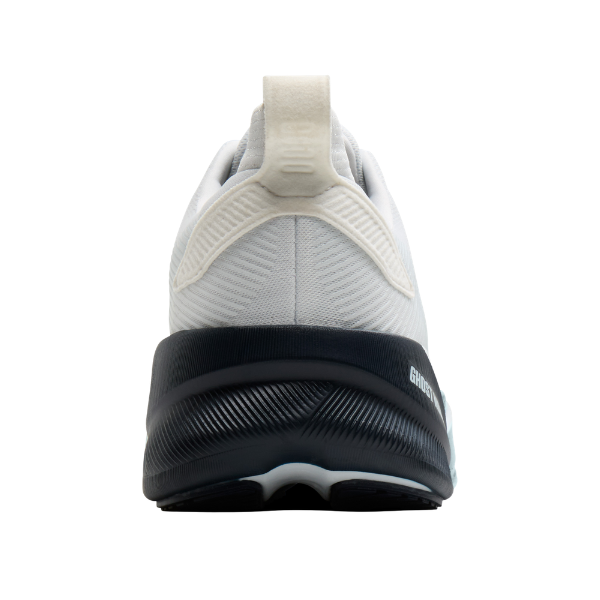 BROOKS Ghost Max 4 Men’s in White/Blue with high-stack cushioning and black outsole, fabric heel pull tab.