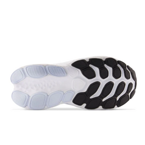 New Balance Women's Fresh Foam x More v4 Black with Starlight