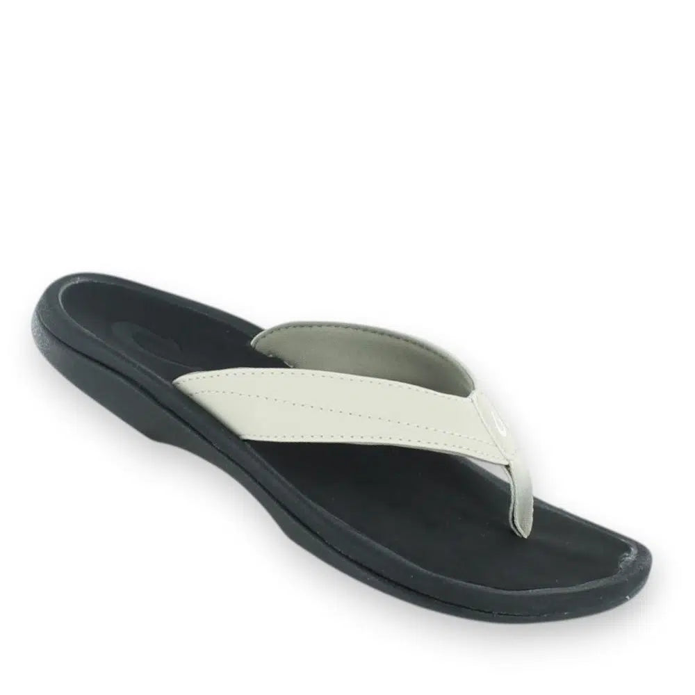 OLUKAI Women's Ohana Beige sandal, quick-drying synthetic strap and non-marking rubber outsole, side profile view.