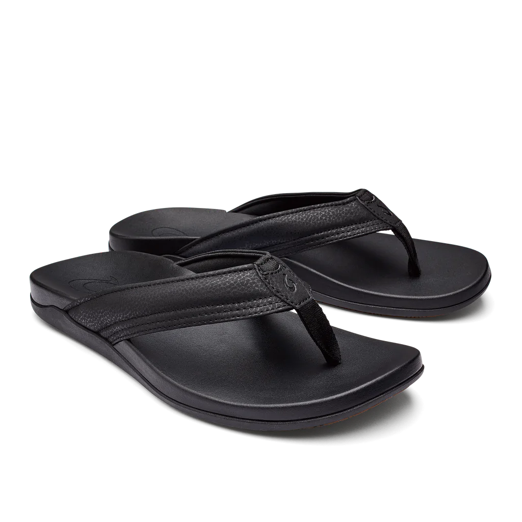 OluKai Men's Maha Black