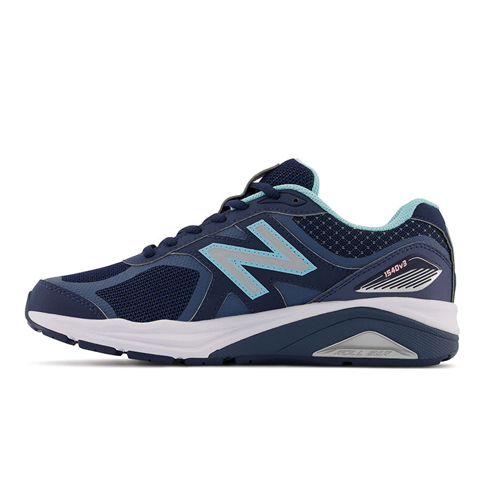 New Balance's Women's 1540 V3 Indigo